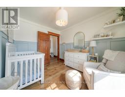 285 INGERSOLL AVENUE - 21