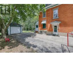285 INGERSOLL AVENUE - 37
