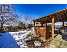 11 GLENWOOD ROAD - 27