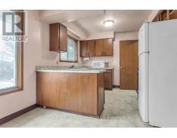 368 ODLUM DRIVE - 23