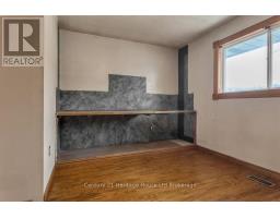 368 ODLUM DRIVE - 25