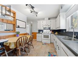 73 JACOB STREET E - 13