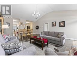 2 - 247 MUNNOCH BOULEVARD - 21