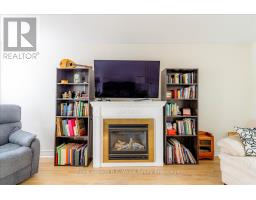 5 SINCLAIR DRIVE - 23