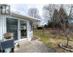 5 SINCLAIR DRIVE - 8