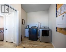 6 ADDISON STREET - 15