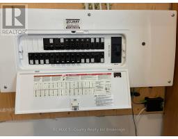 6 ADDISON STREET - 36