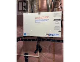 6 ADDISON STREET - 38