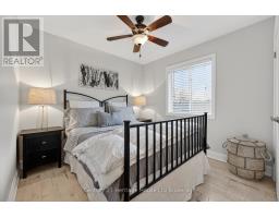 36 WINDEMERE AVENUE - 16