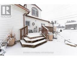 13 POTTERS ROAD N - 2