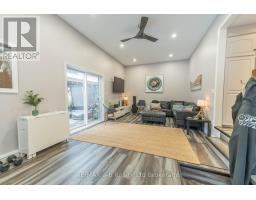 13 POTTERS ROAD N - 8