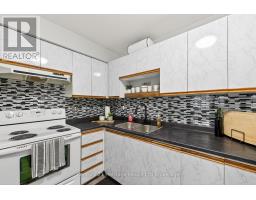 35 - 64 HIAWATHA ROAD - 18