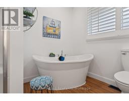 24 DENRICH AVENUE - 15