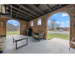 24 DENRICH AVENUE - 23