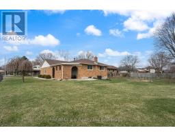 24 DENRICH AVENUE - 27