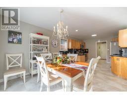 90 WESTON DRIVE - 17