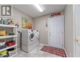 90 WESTON DRIVE - 24