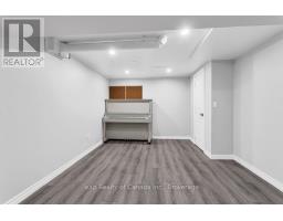 285687 AIRPORT ROAD - 26