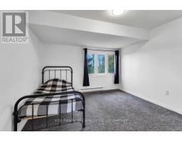 285687 AIRPORT ROAD - 35