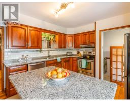 543 HIGHLAND DRIVE - 16