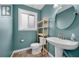 215 MUNNOCH BOULEVARD - 21