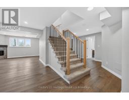 215 MUNNOCH BOULEVARD - 34