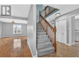 215 MUNNOCH BOULEVARD - 7