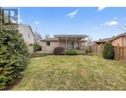 11 MCCREERY ROAD - 32