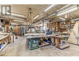 1410 DUNDAS STREET - 19