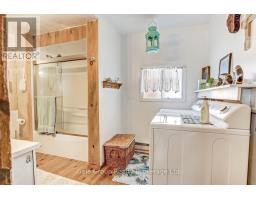 1410 DUNDAS STREET - 9