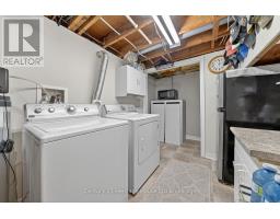 390 ARGYLE STREET - 35