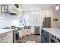 30 BROOKSIDE LANE - 14