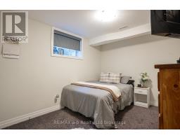 30 BROOKSIDE LANE - 27