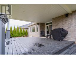 30 BROOKSIDE LANE - 6