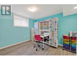 30 TARTAN DRIVE - 32