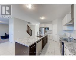 5 BALMORAL LANE - 11