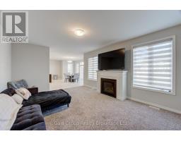 5 BALMORAL LANE - 21