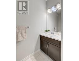 5 BALMORAL LANE - 23