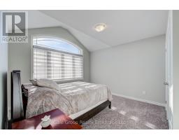 5 BALMORAL LANE - 33