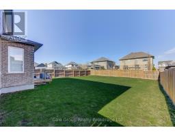 5 BALMORAL LANE - 42