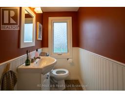 270 MAIN STREET E - 14