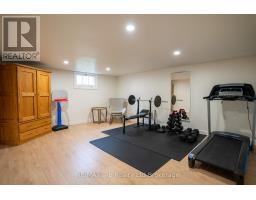 270 MAIN STREET E - 18