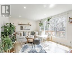 23 DOVER STREET - 15