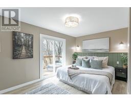 23 DOVER STREET - 22