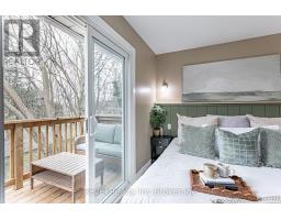 23 DOVER STREET - 23