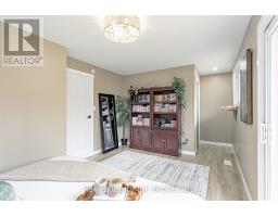 23 DOVER STREET - 25