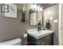 23 DOVER STREET - 28