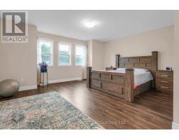 48 CASH CRESCENT - 16