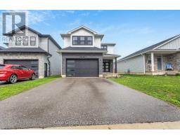 48 CASH CRESCENT - 2