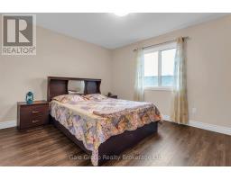 48 CASH CRESCENT - 20